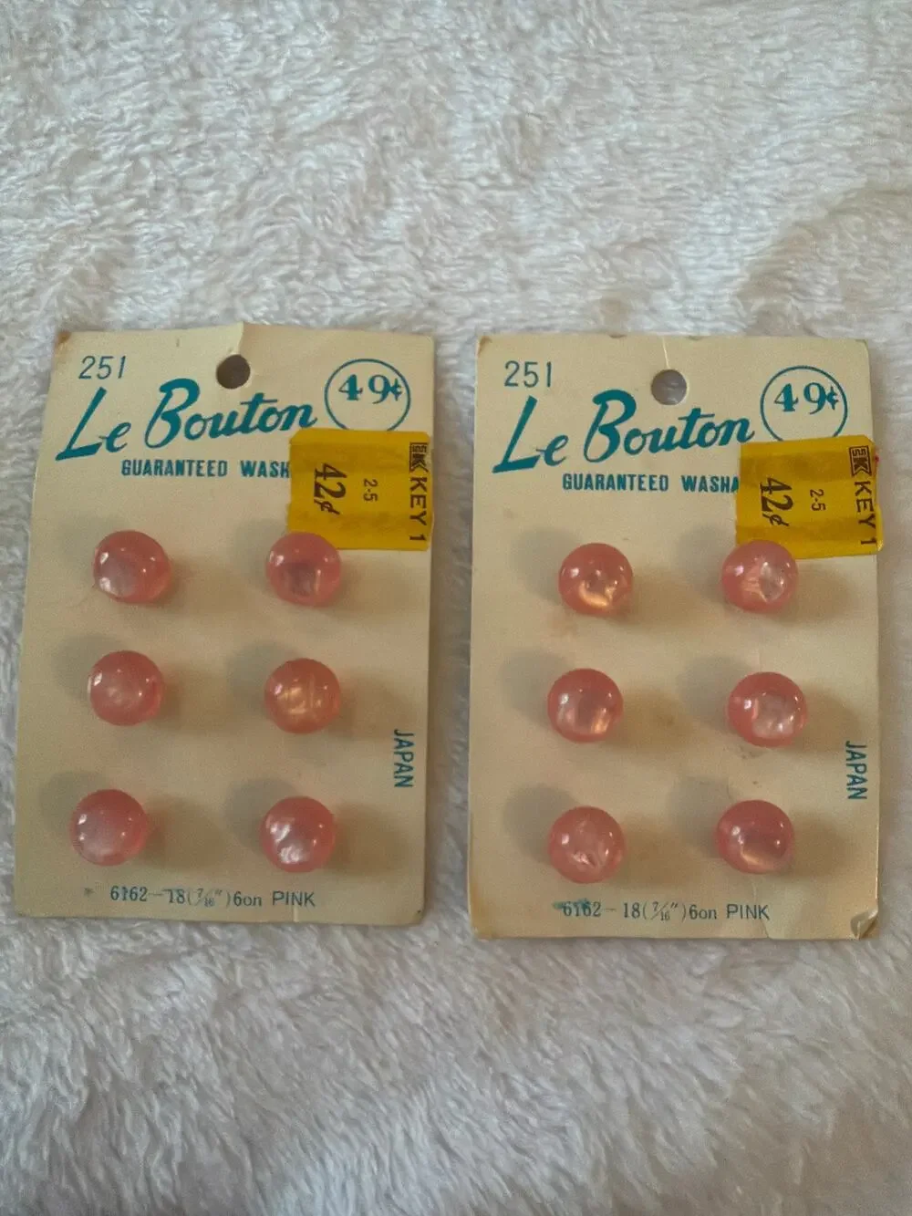 Vintage Le Bouton Pink Buttons 12 Pc Set of 2 B Blumenthal Original Cards Sewing